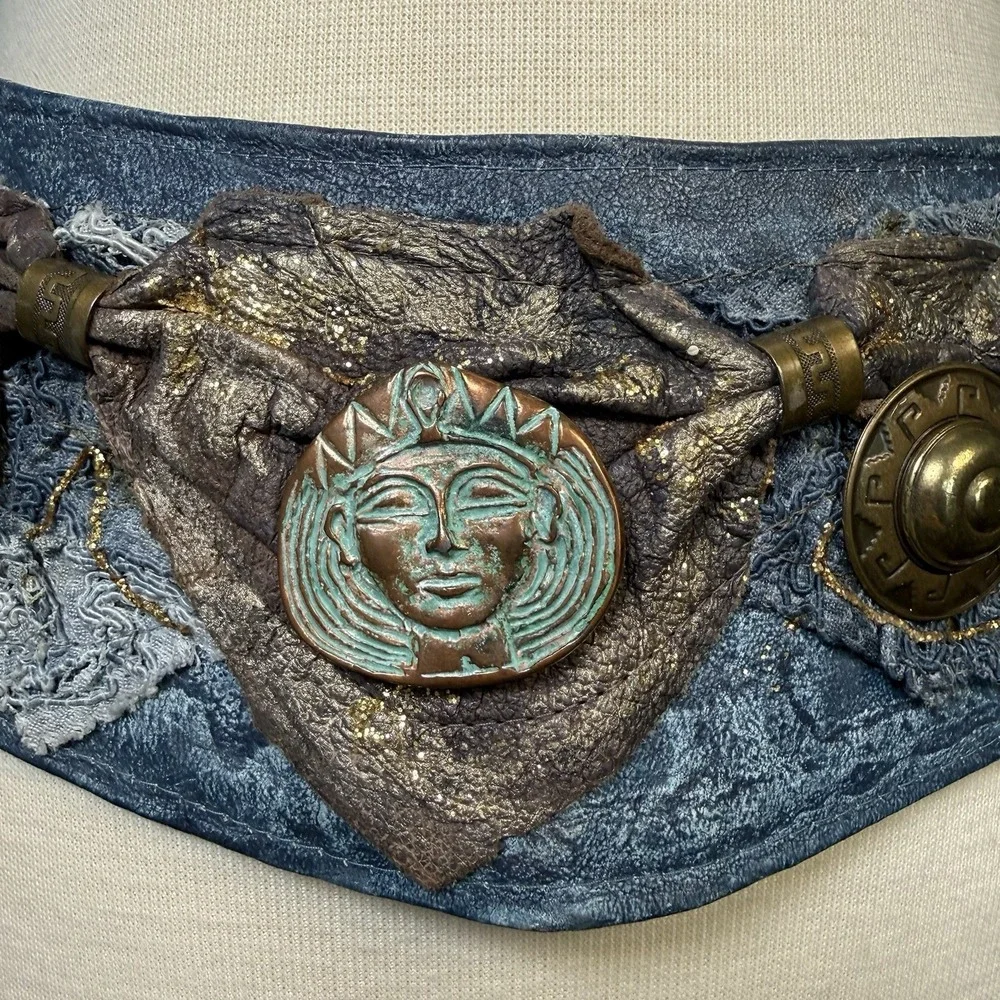 VTG Blue Suede Leather Belt Y2K Boho Festival Aztec Renaissance Made Italy M